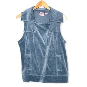𝅺juicy Couture NWOT Grey Velour Women’s Moto Vest